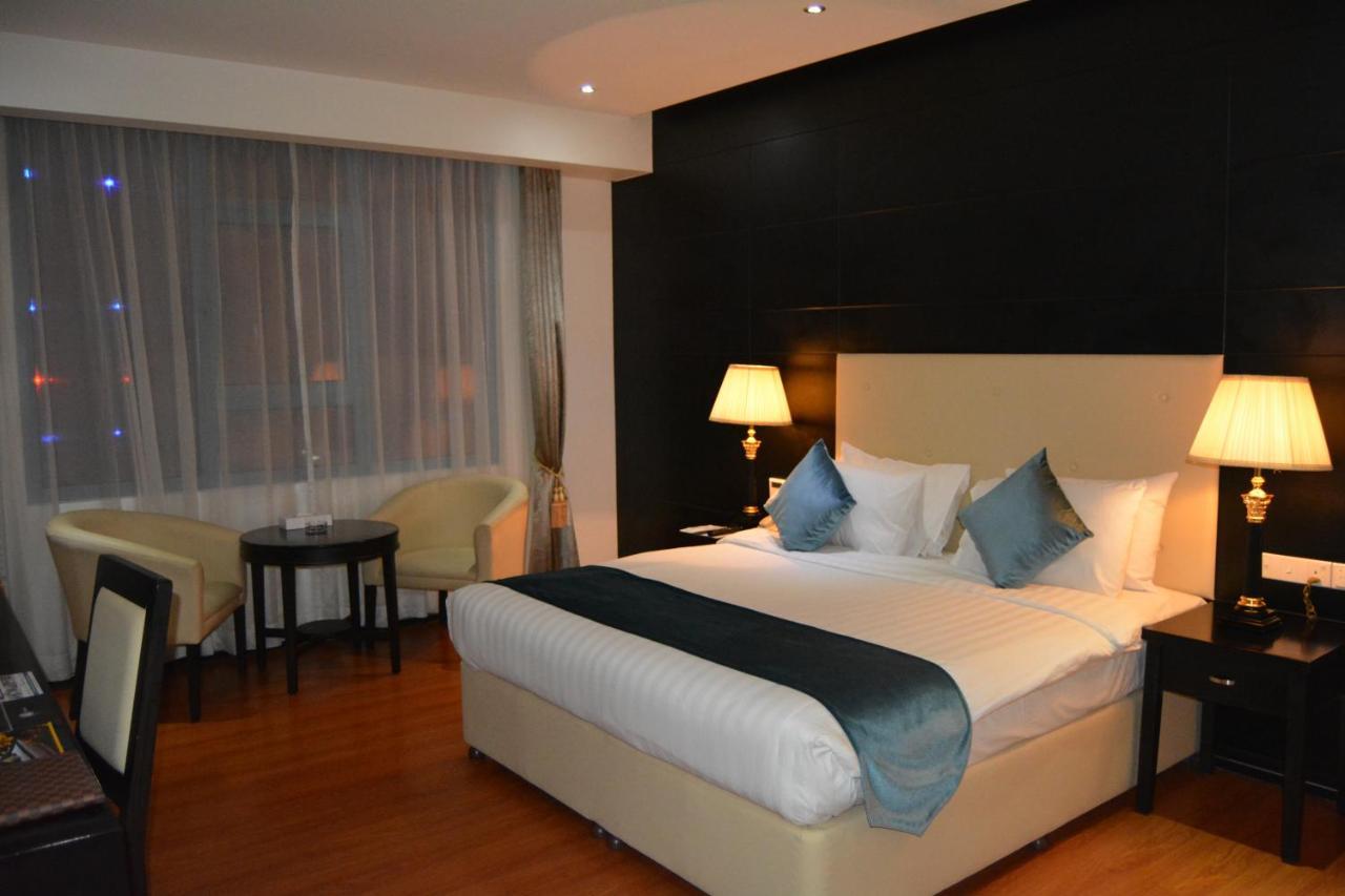 מנאמה The Olive Hotel, Juffair מראה חיצוני תמונה